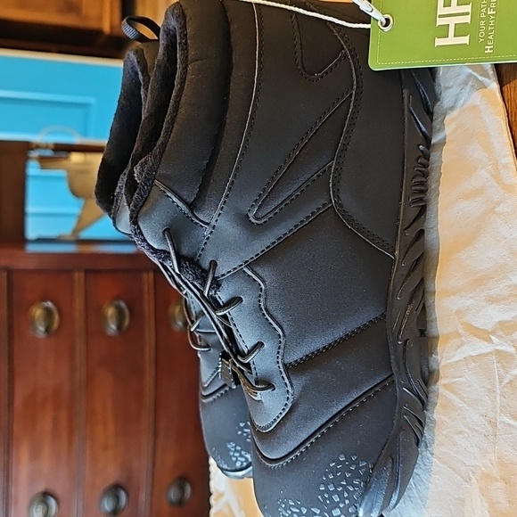 💖 HIKE FOOTWEAR BLACK Hiking Boots  (💲price reduced!) 💖 NWT - Picture 8 of 13